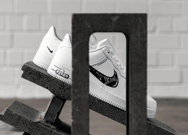 NIKE AIR FORCE 1 LV8 UTILITY - Imagen 2