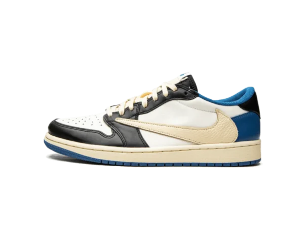 AIR JORDAN 1 LOW OG SP FRAGMENT DESIGN X TRAVIS SCOTT