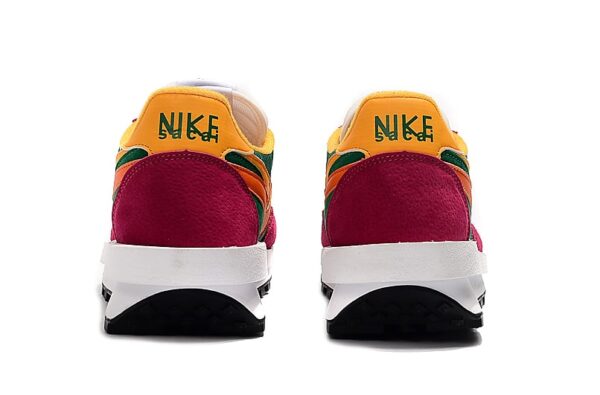 Sacai x Nike LDWaffle “Pine Green” - Imagen 2