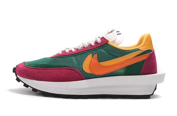 Sacai x Nike LDWaffle “Pine Green”