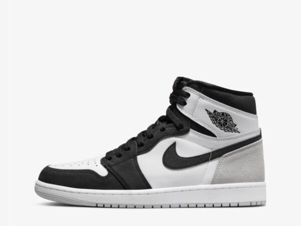 AIR JORDAN 1 "BLEACHED CORAL"