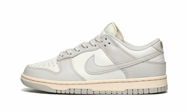 Dunk Low Light Bone
