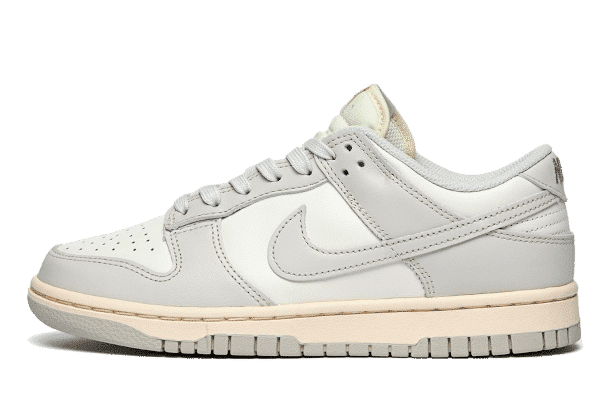 Dunk Low Light Bone