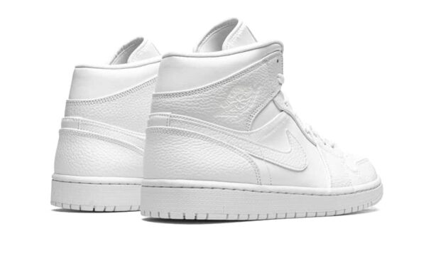 NIKE AIR JORDAN 1 MID TRIPLE WHITE - Imagen 4