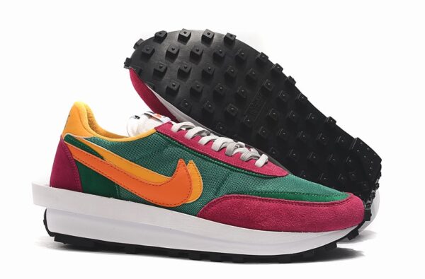 Sacai x Nike LDWaffle “Pine Green” - Imagen 4