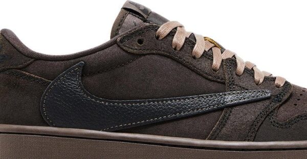 Jordan 1 Retro Low OG SP 'Travis Scott Velvet Brown' - Imagen 5