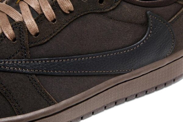 Jordan 1 Retro Low OG SP 'Travis Scott Velvet Brown' - Imagen 2