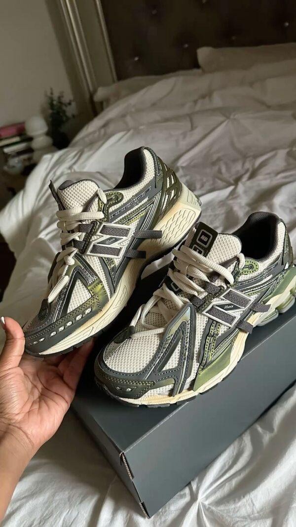 New Balance 1906A Olive Juice Sea Salt - Imagen 2