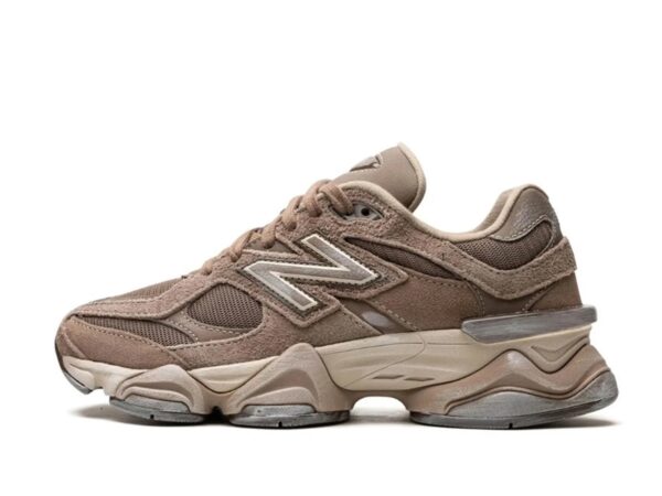 New Balance 204L Mushroom Arid Stone