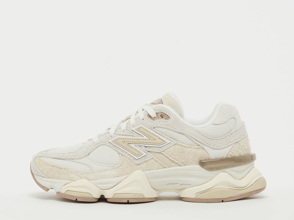 New Balance 9060 Beige